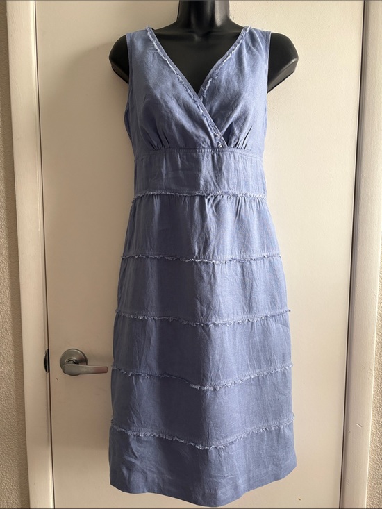 Talbots Dresses & Skirts - Talbots Linen Preppy Beachy Soft Blue Sleeveless Tiered V-Neck Midi Dress SZ 6